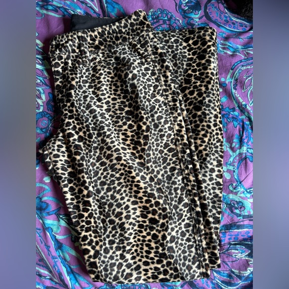 Vintage Velvet Leopard Pants - Picture 5 of 11
